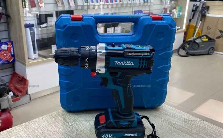 Дрель-шцруповерт Makita (rep)