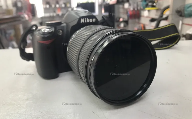 Фотоаппарат  Nikon D3000 с объктивом Sigma DC 18-2