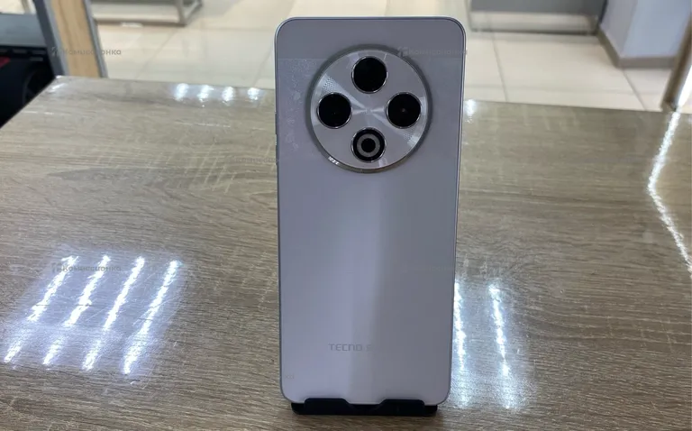 Tecno spark 30 8/256