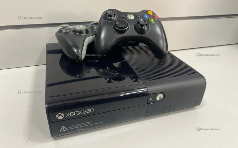 Приставка Xbox 360