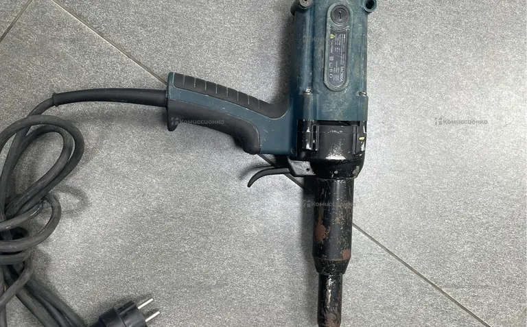 Заклепочник Tome-proof TAC500A