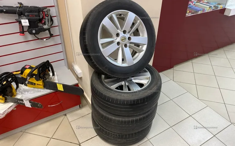 Колеса в сборе R16 205/60 NISSAN