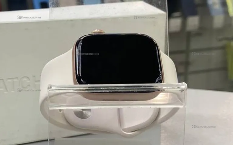 Часы Apple Watch 10 42mm