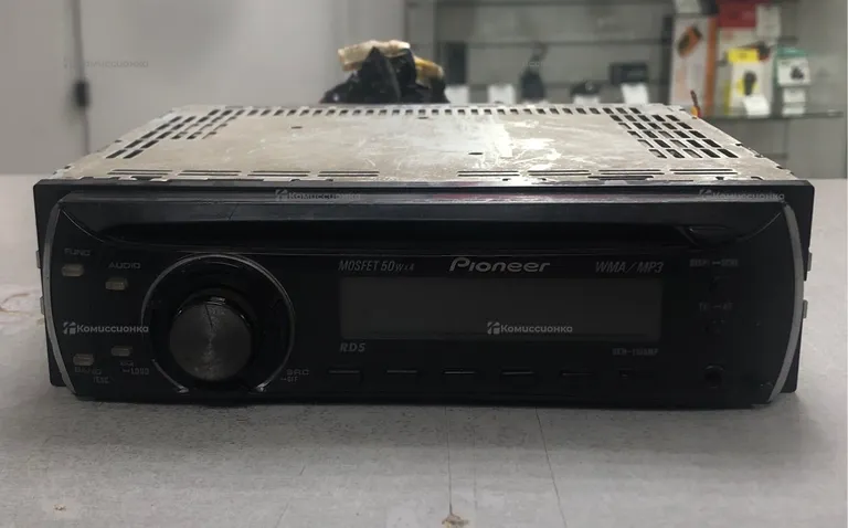 Автомагнитола  Pioneer 1100