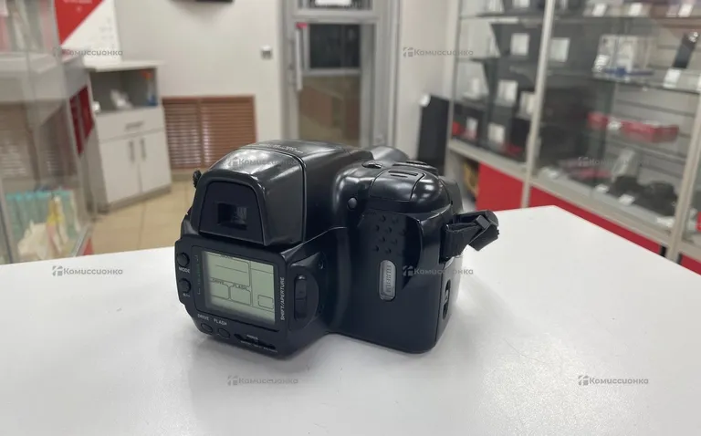 Фотоаппарат  Olympus is 3000