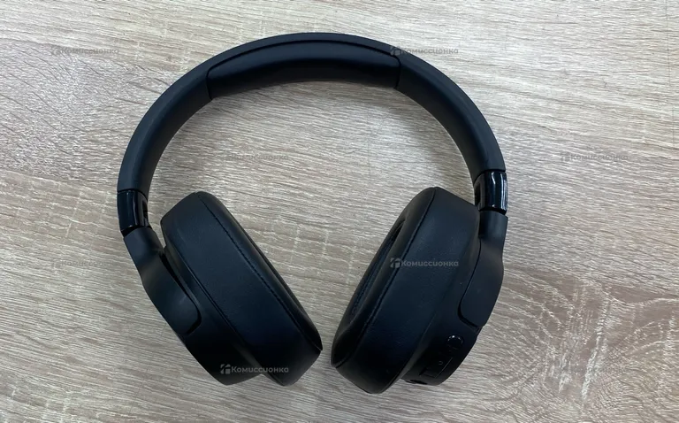 Наушники  Jbl 710