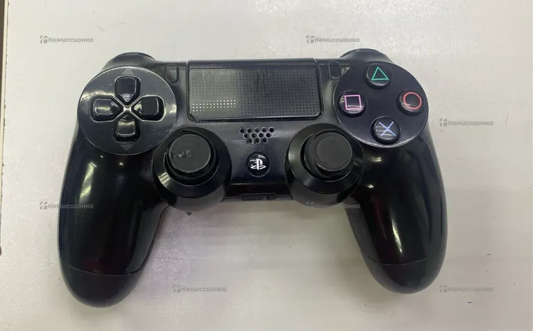 Джостик PS4