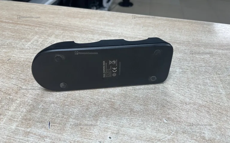 PS4. Зарядная станция для DualShock 4