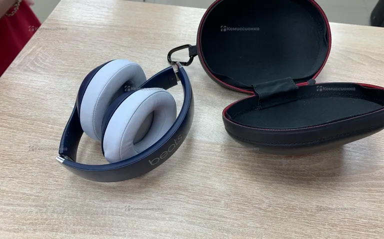 Наушники  Beats