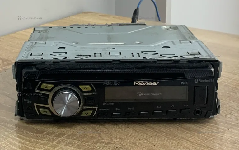 Автомагнитола  Pioneer DEH-7300BT