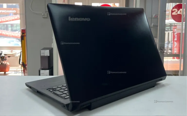 Ноутбук  Lenovo