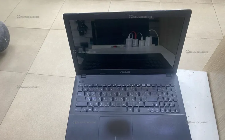 Ноутбук  ASUS SonicMaster