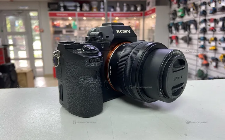 Фотоаппарат Sony Alpha ILCE-7M2