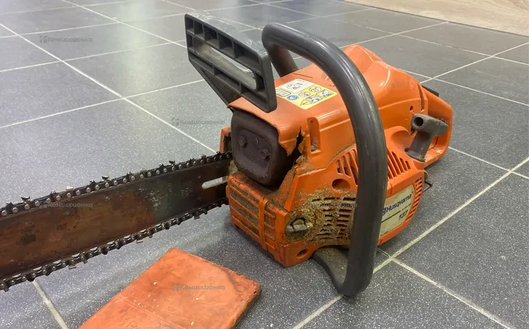 Цепная пила Husqvarna 137e