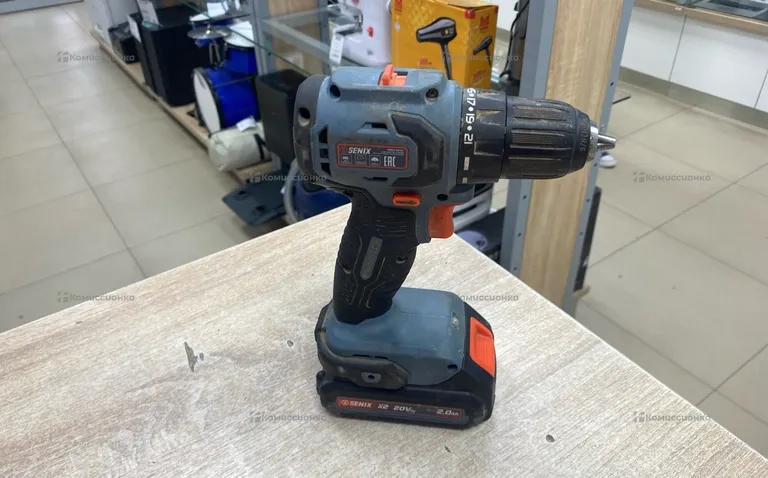 Шуруповерт бесщеточный SENIX PDDX2-M3-EU