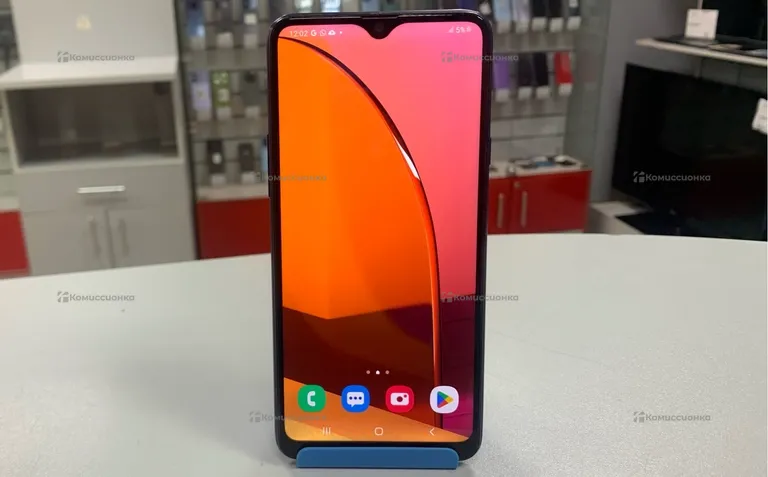 Samsung Galaxy A20s 3/32 ГБ
