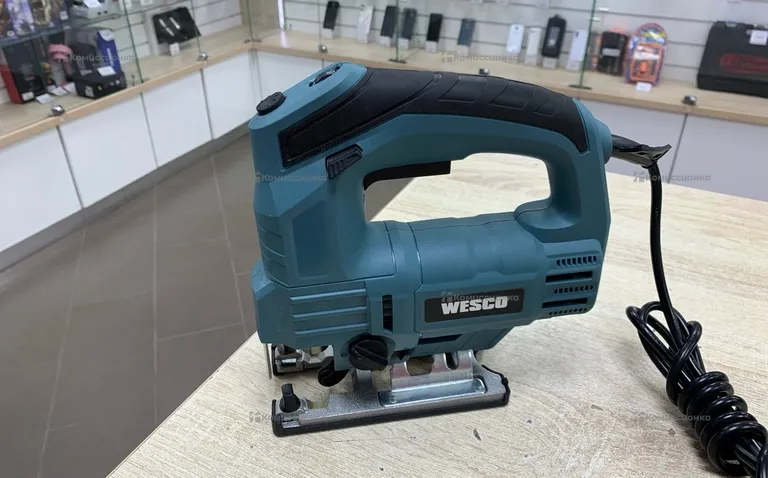 Электролобзик Wesco WN3774