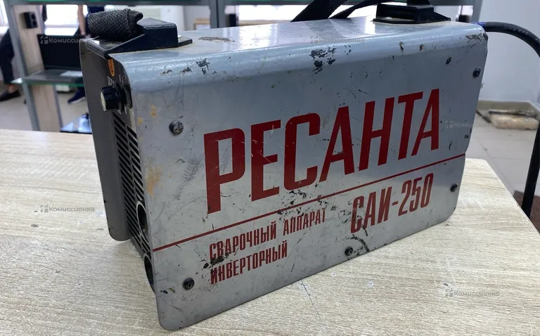 Сварочный аппарат РЕСАНТА САИ 250