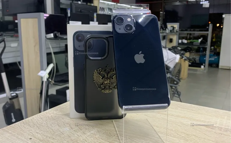 Apple iPhone 13 128 ГБ