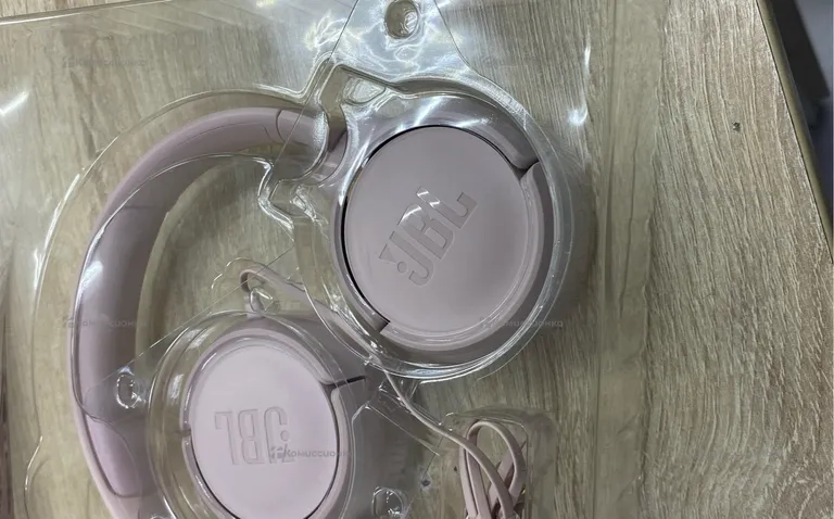 Наушники  JBL tune 500