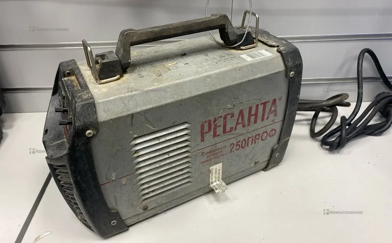 Сварочный аппарат Ресанта 250 ПРОФ