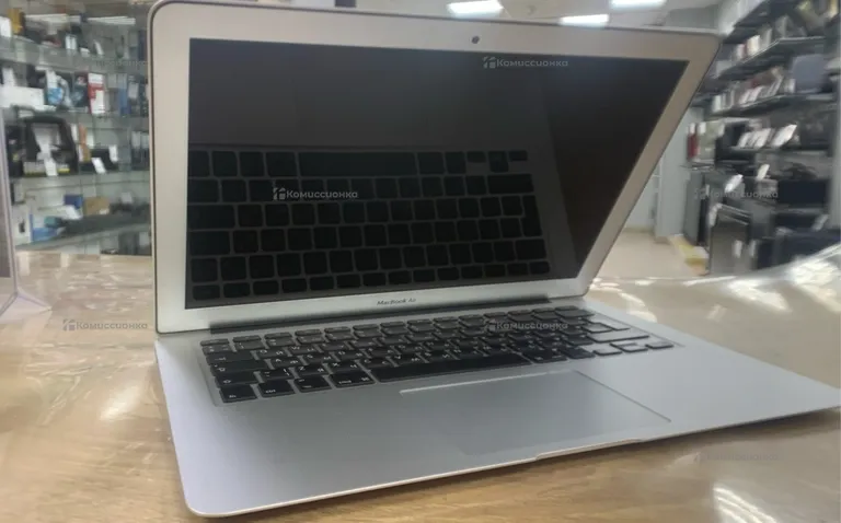 MacBook Air 13