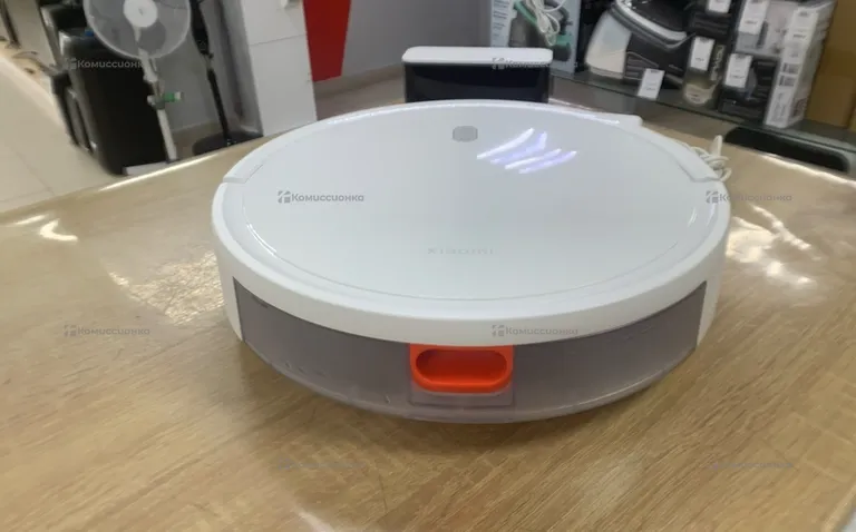 Пылесос робот Xiaomi Vacuum E12