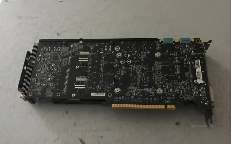 Видеокарта Gigabyte n7700 -2gb