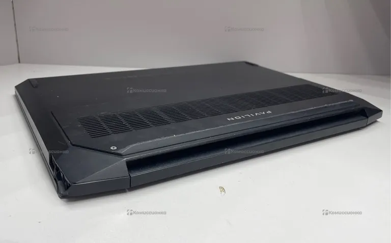 Ноутбук  Hp  pavilion 15ec1047ur