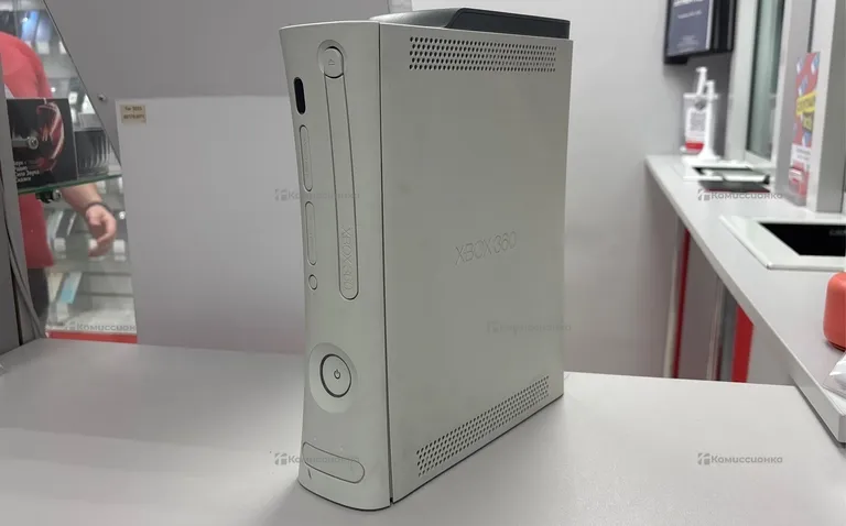 Приставка Xbox 360