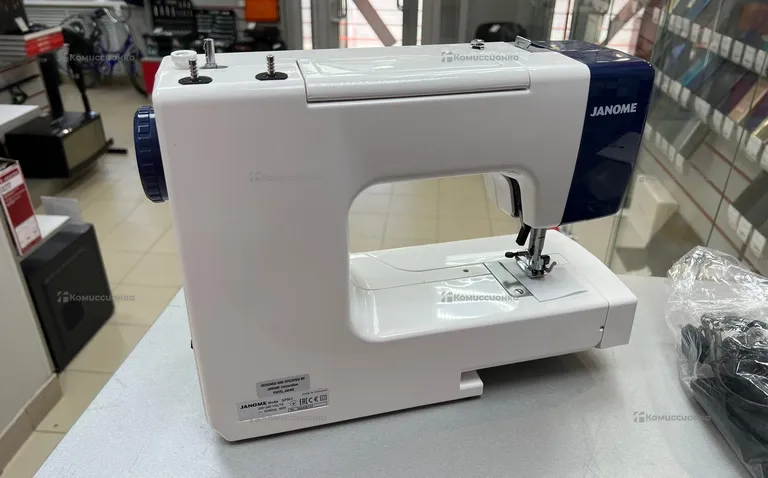 Швейная машина  Janome sp901