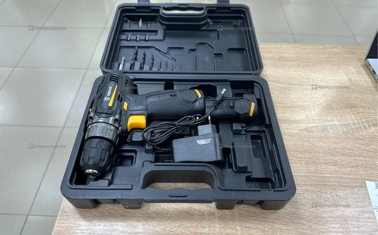 Аккумуляторная дрель-шуруповерт DEKO GCD12DU3 SET 4 в кейсе + оснастка 13 шт, 12В, 2х2.0Ач, з/у