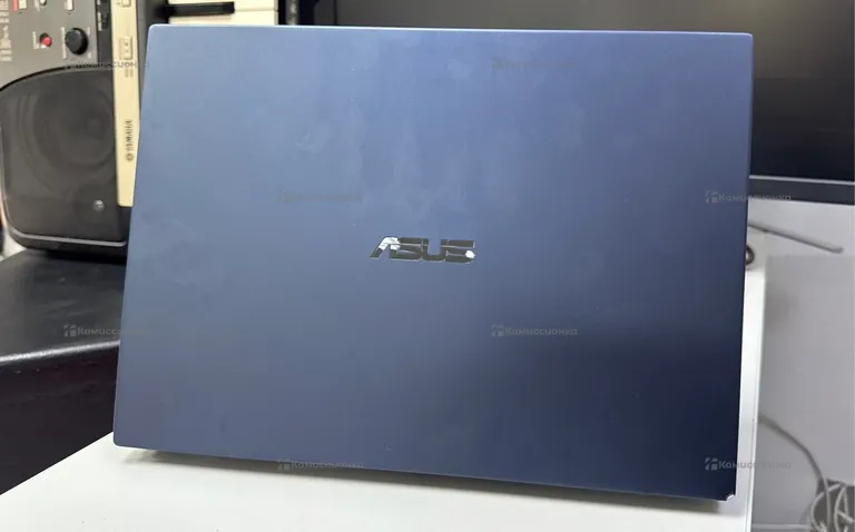 Ноутбук  ASUs expert book