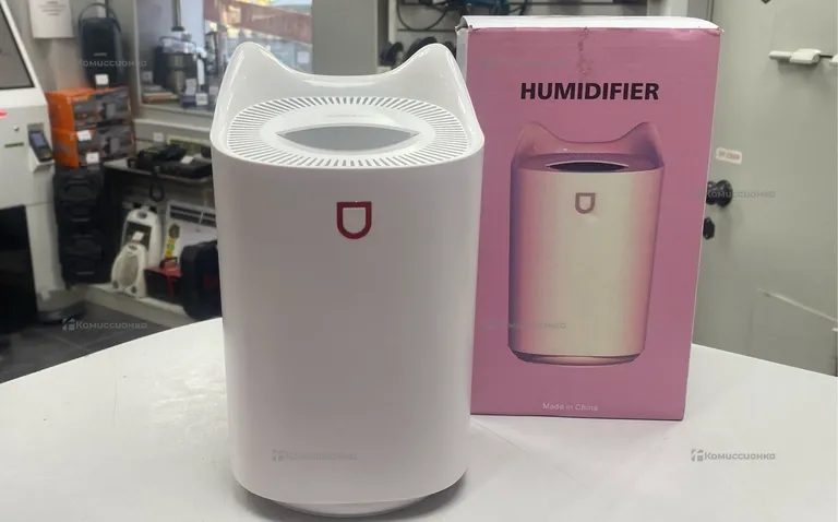 Увлажнитель воздуха HUMIDIFIER