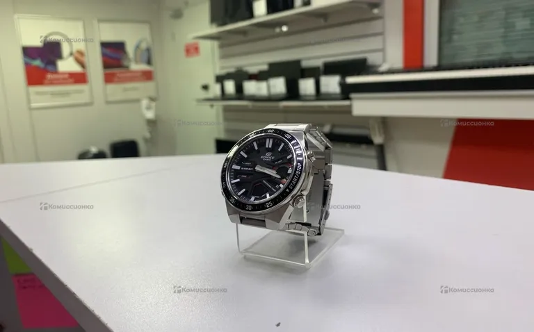 Часы  Casio Edifice EFV-C110