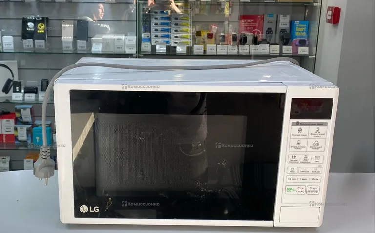 Микроволновая печь LG MS2042DY