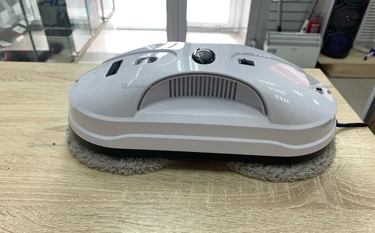 Мойщик окон Cleanbot Pro 2.0