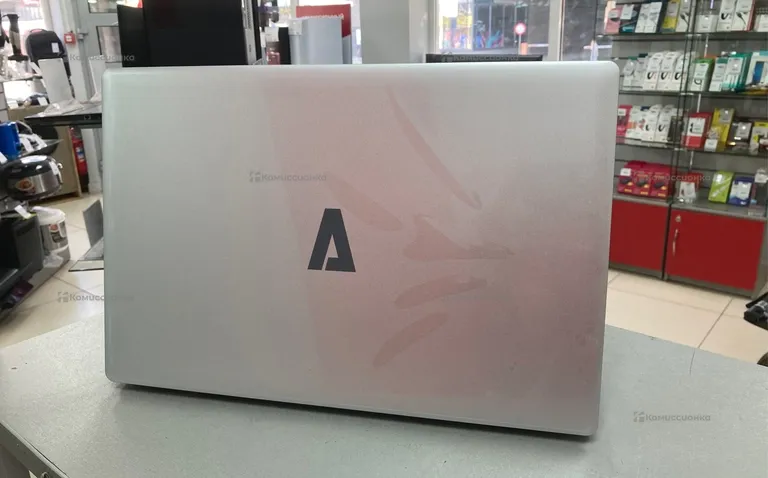Ноутбук  Azerty az-1505