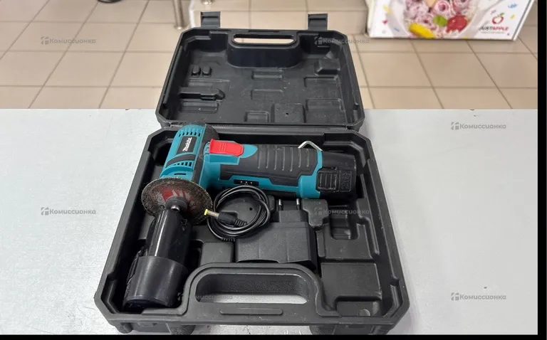 Мини Ушм Makita 12V
