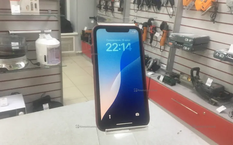 Apple iPhone Xr 64 ГБ