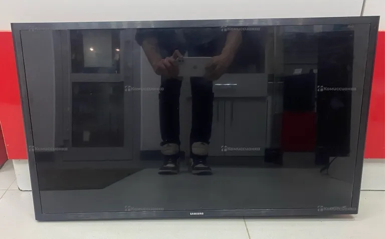 Телевизор Samsung UE32J5200AK