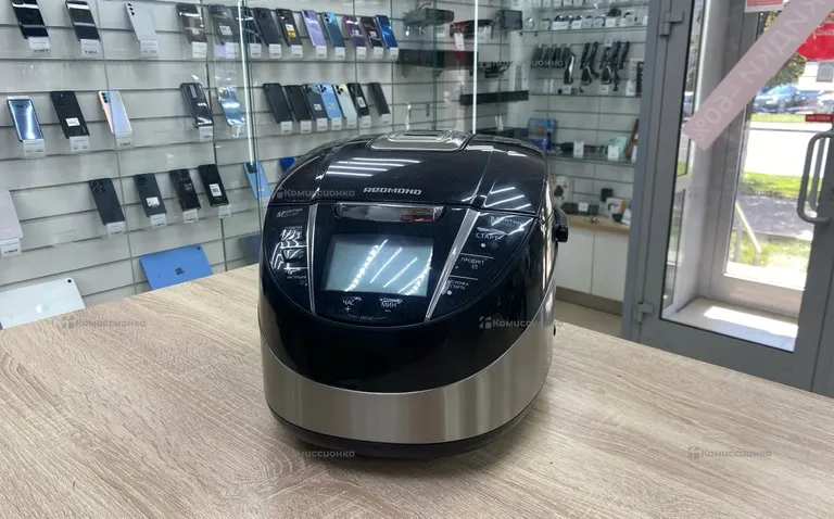Мультиварка REDMOND  FM230