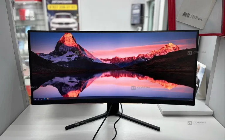 Игровой монитор Xiaomi Curved Gaming 30” 200hz