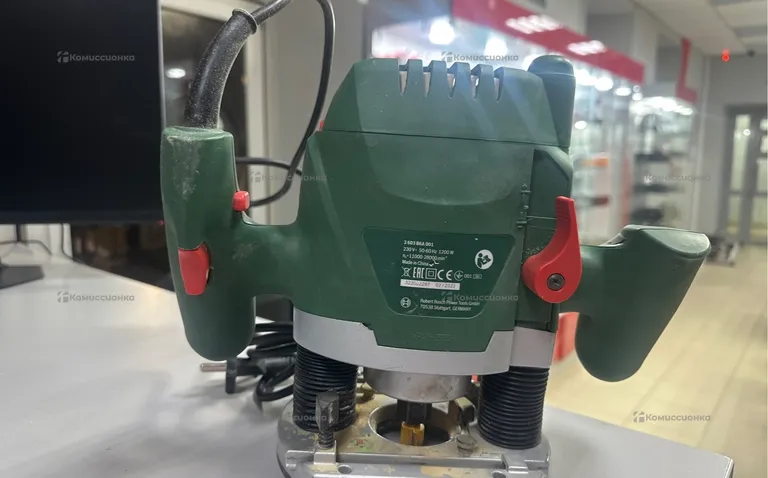 Фрезер Bosch POF 1200 AE