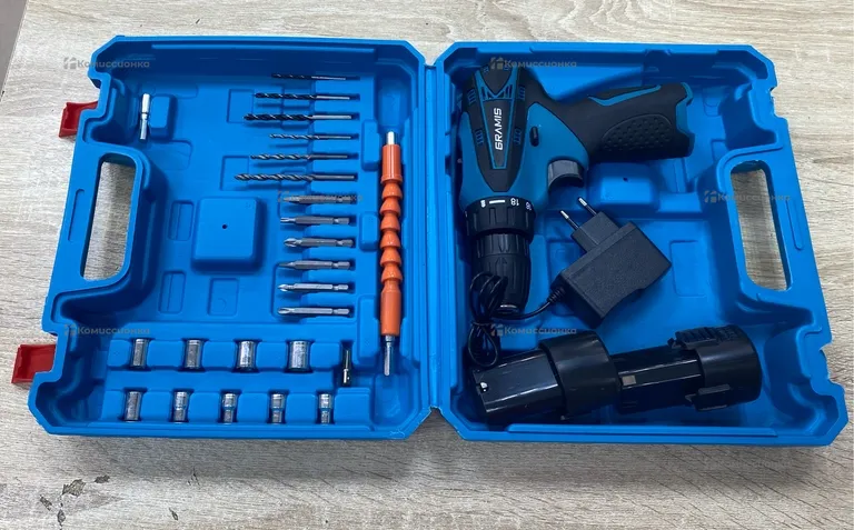 Шуруповерт Gramis 12V