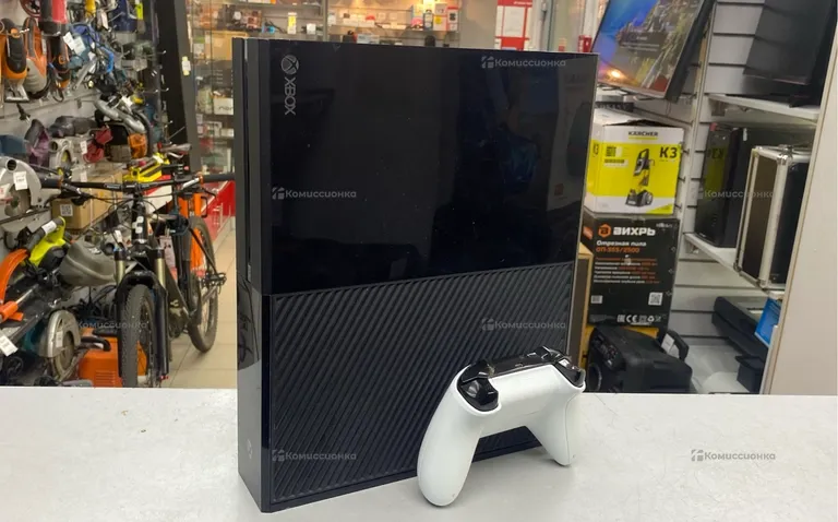 Приставка Xbox One