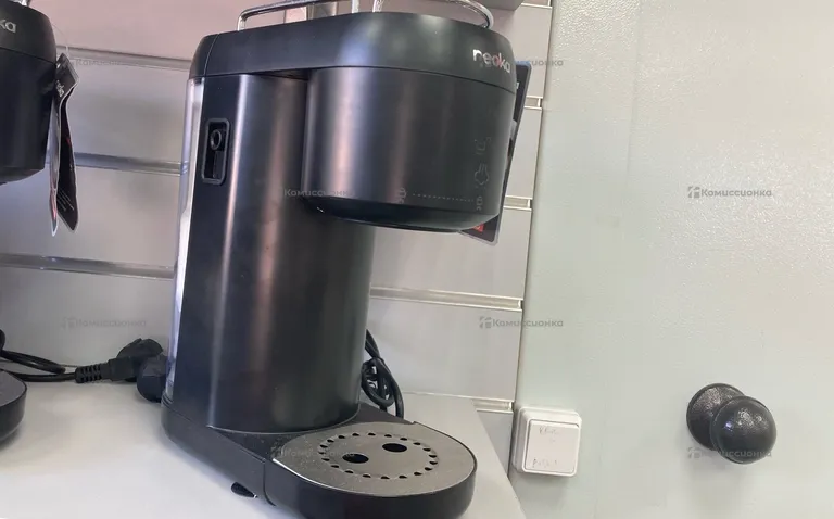 Кофеварка рожковая Reoka (rkem-300)