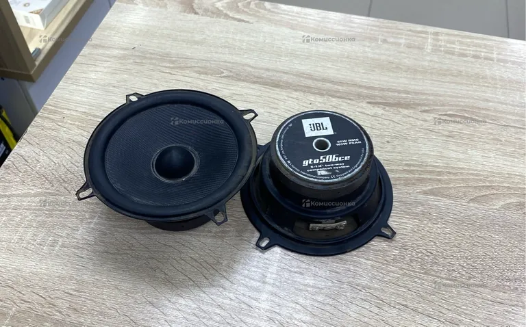 Колонки JBL GTO506CE