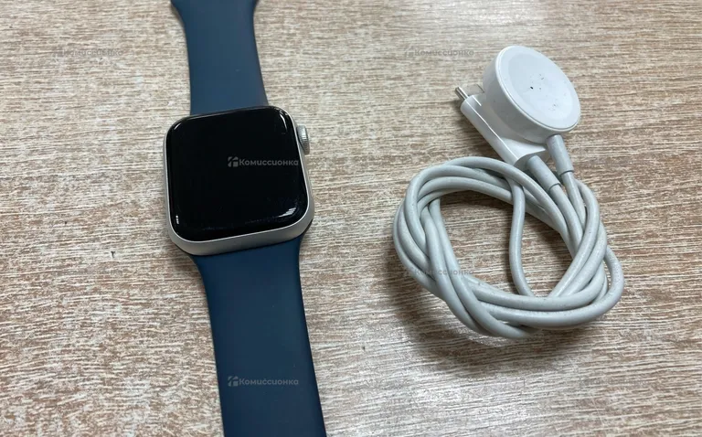 Часы  Apple Watch SE 2gen 40 mm