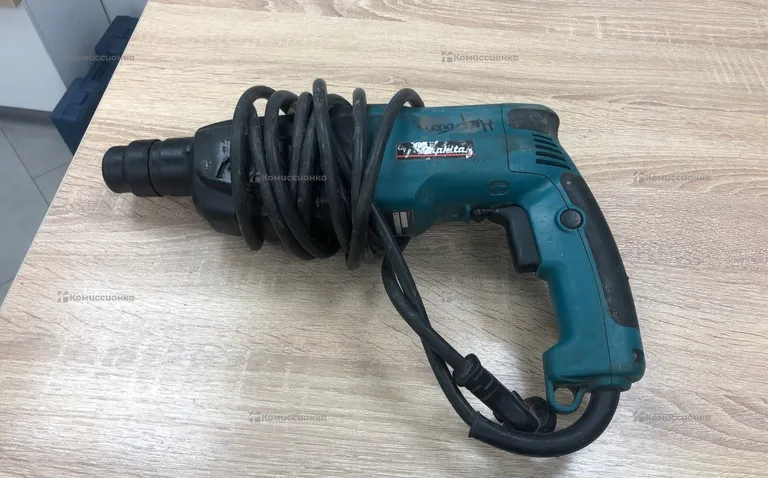 Перфоратор Makita HR 2450